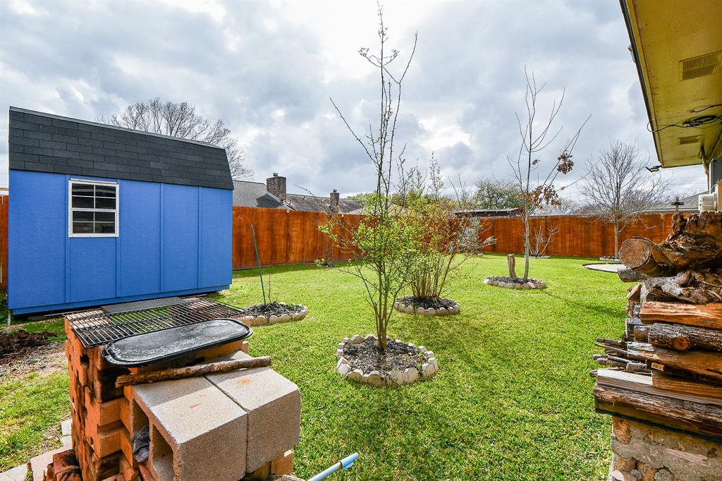 15727 Beechnut Street, Houston, Texas image 31