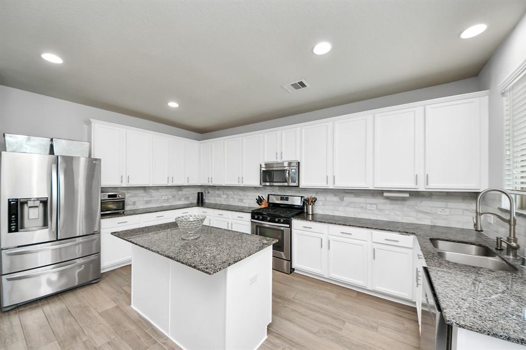15902 Skylark Grove Circle, Cypress, Texas image 25