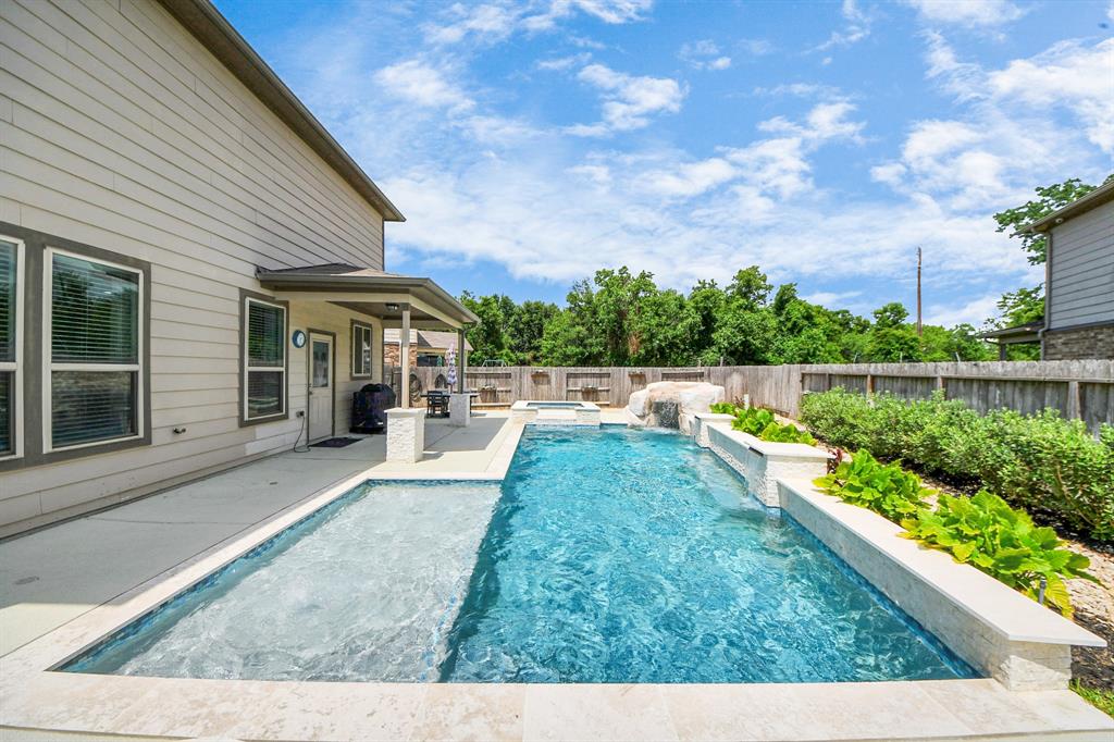 15902 Skylark Grove Circle, Cypress, Texas image 14