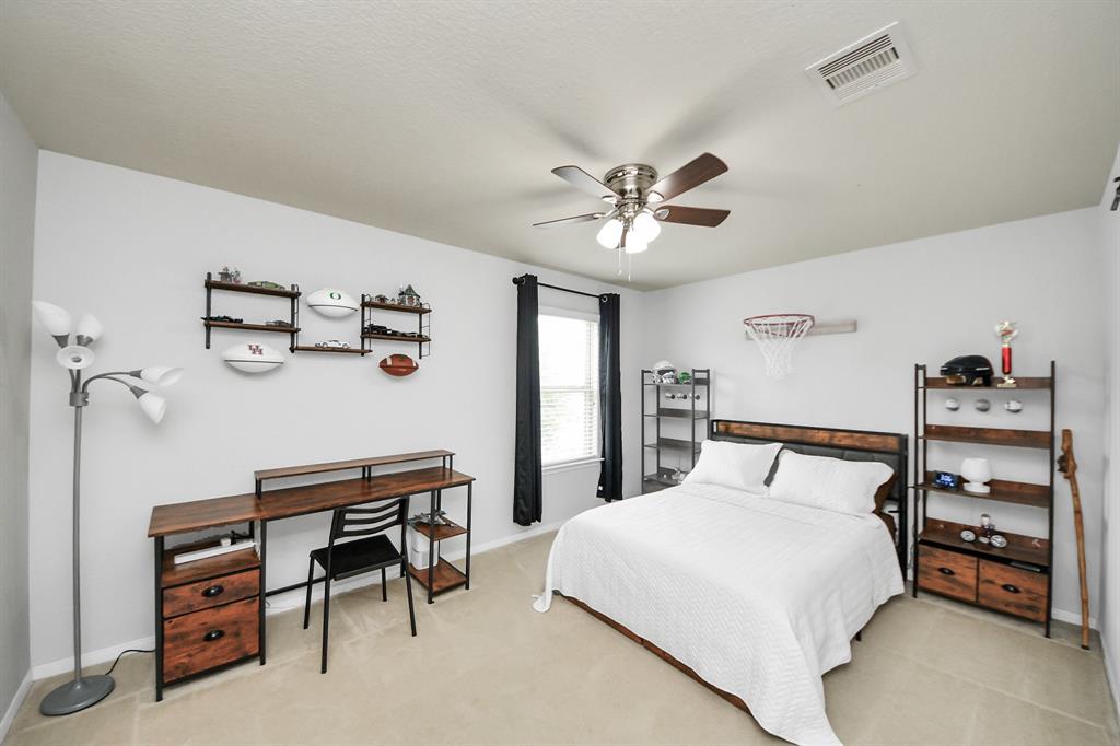 15902 Skylark Grove Circle, Cypress, Texas image 39