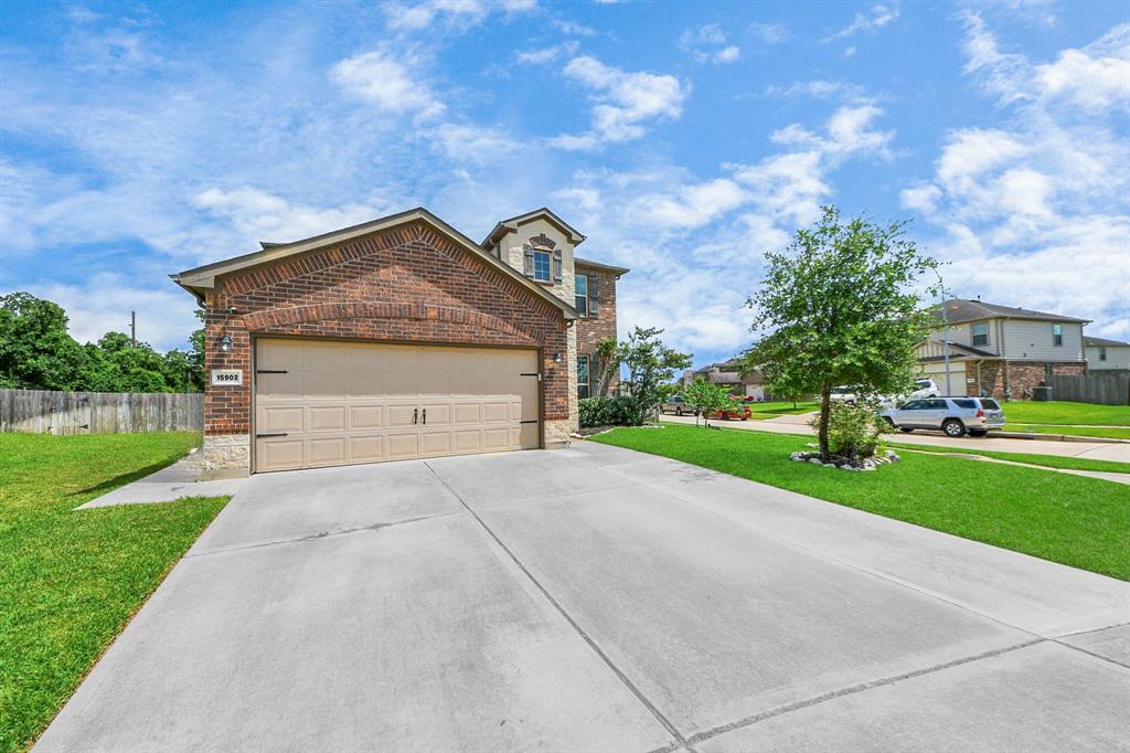 15902 Skylark Grove Circle, Cypress, Texas image 9