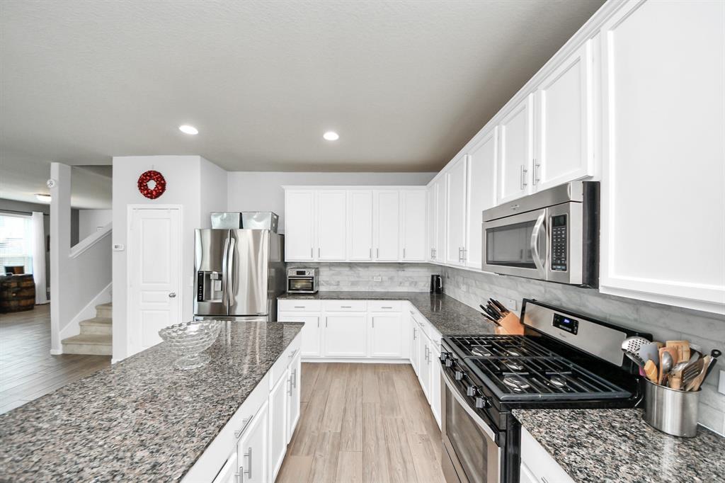 15902 Skylark Grove Circle, Cypress, Texas image 28