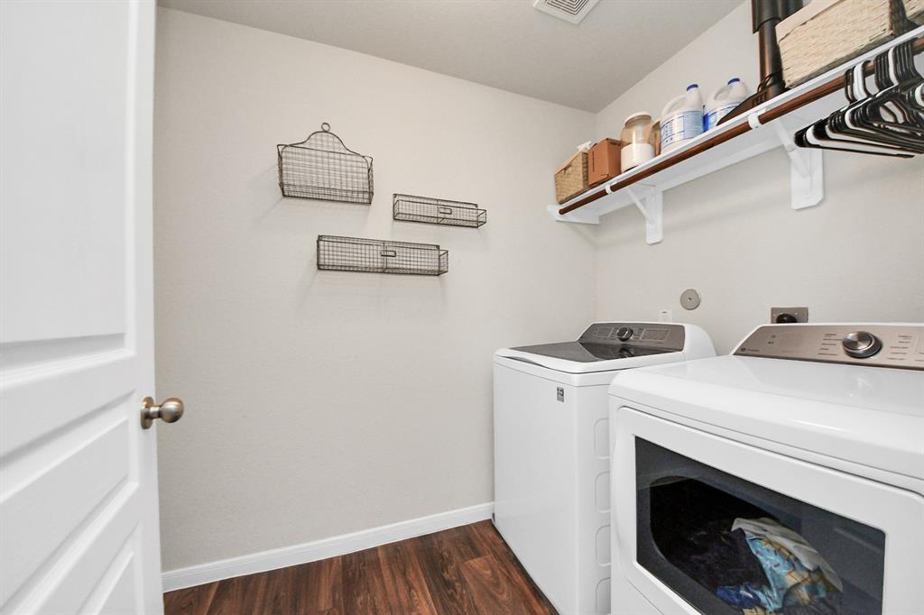 15902 Skylark Grove Circle, Cypress, Texas image 42
