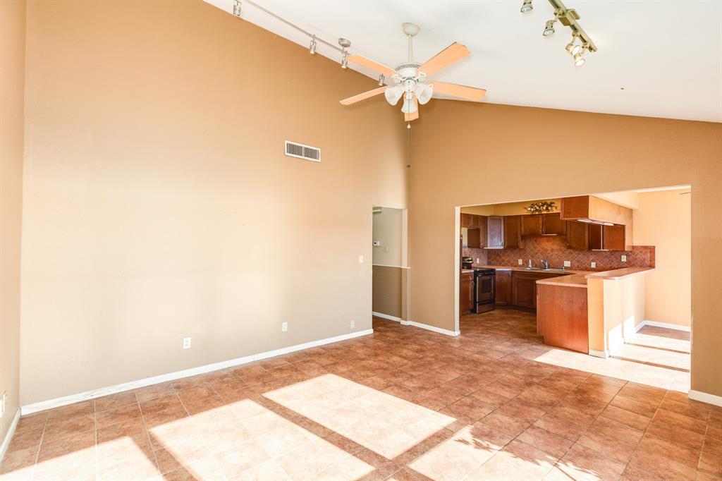 10503 Schaper Road, Galveston, Texas image 4