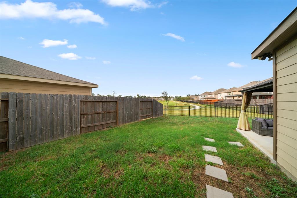 4818 Lucky Fawn Lane, Richmond, Texas image 34