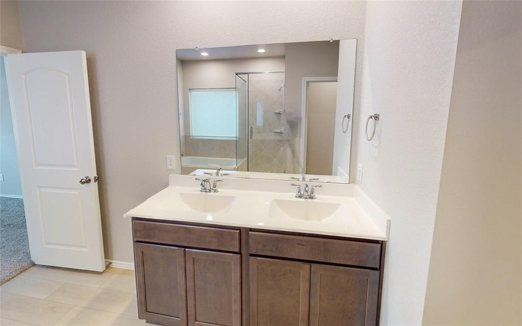 9327 Colonial Bent Court, Conroe, Texas image 16