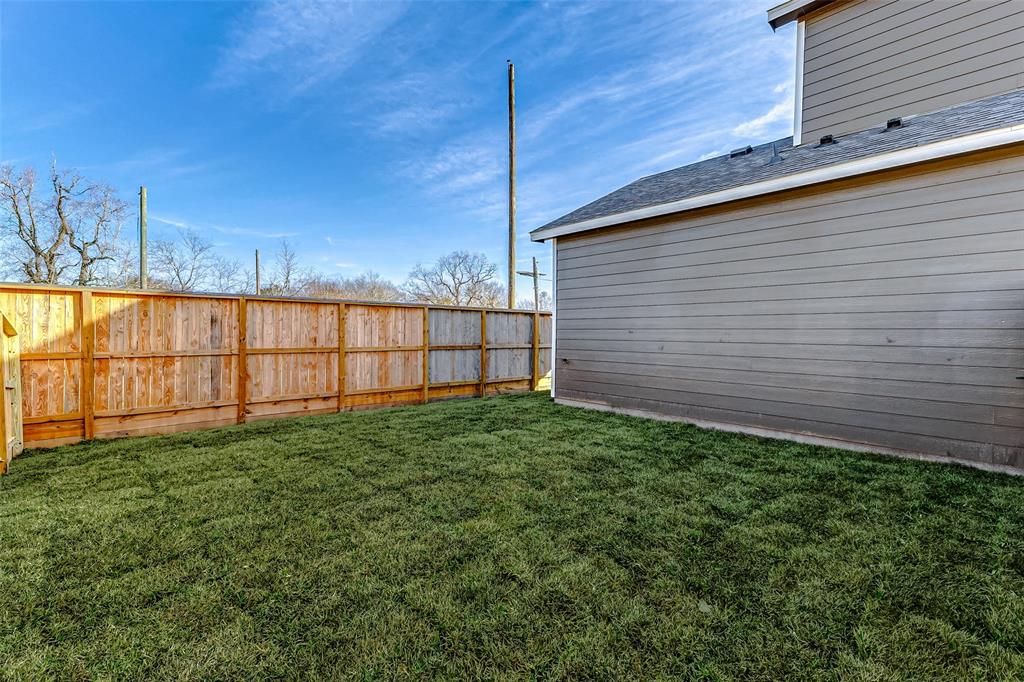 6410 Pomona Court, Rosharon, Texas image 18
