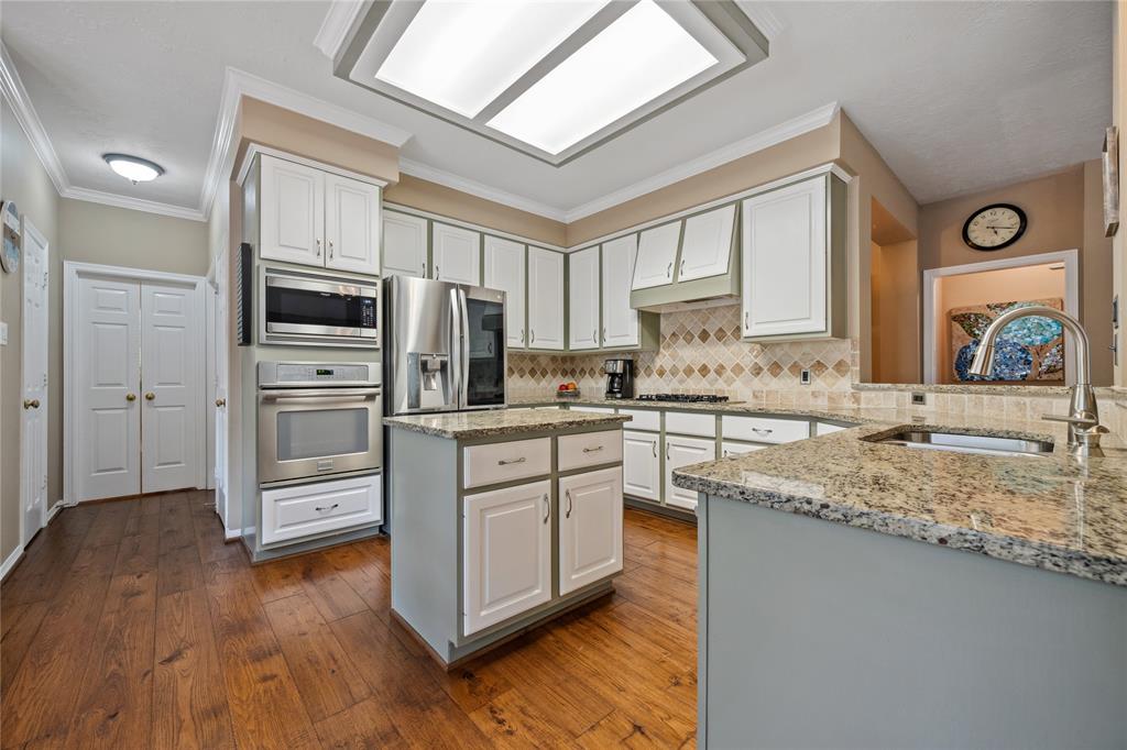 3603 Clover Valley Drive, Kingwood, Texas image 16