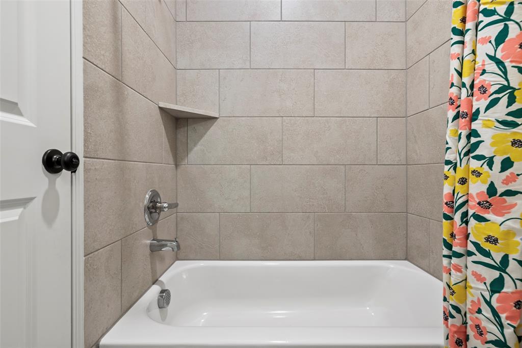 19106 Flaxen Haflinger Trail, Tomball, Texas image 35