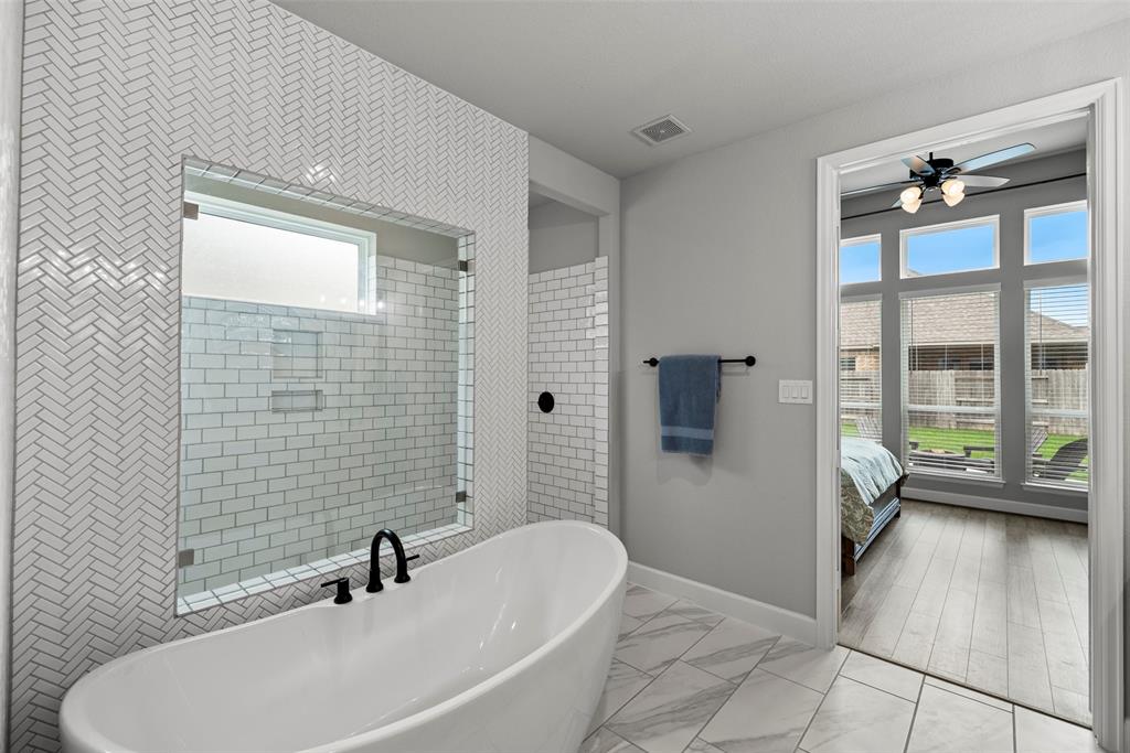 19106 Flaxen Haflinger Trail, Tomball, Texas image 21