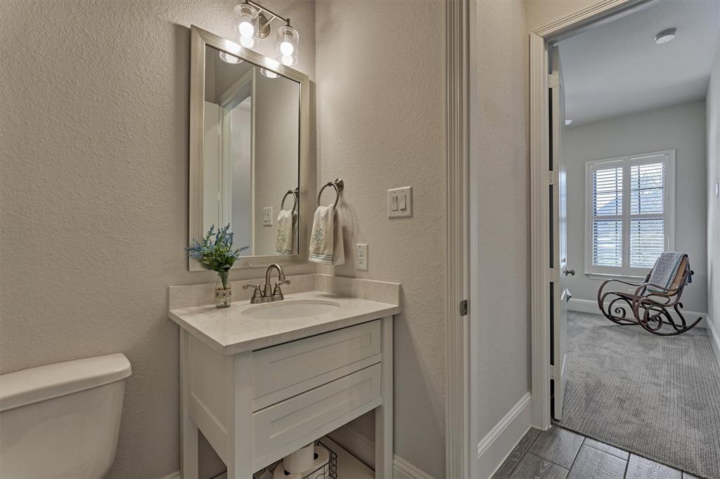 10094 S Goshawk Trail, Conroe, Texas image 13
