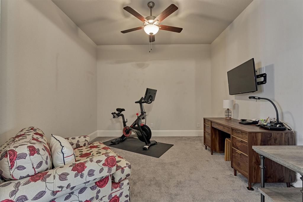 10094 S Goshawk Trail, Conroe, Texas image 18