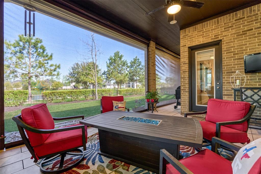 10094 S Goshawk Trail, Conroe, Texas image 35