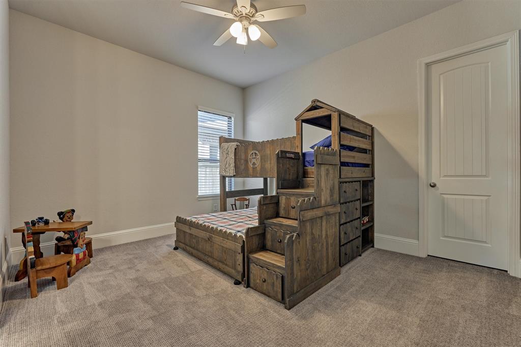 10094 S Goshawk Trail, Conroe, Texas image 16