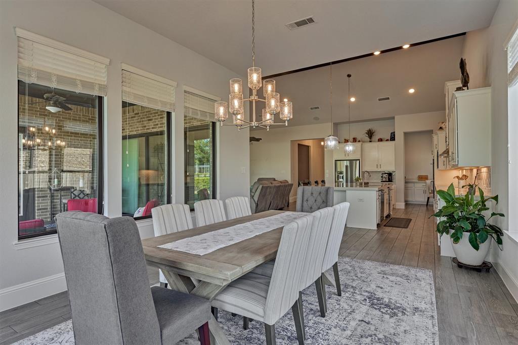 10094 S Goshawk Trail, Conroe, Texas image 23
