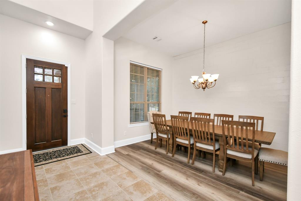 7906 Lake Commons Drive, Rosenberg, Texas image 3