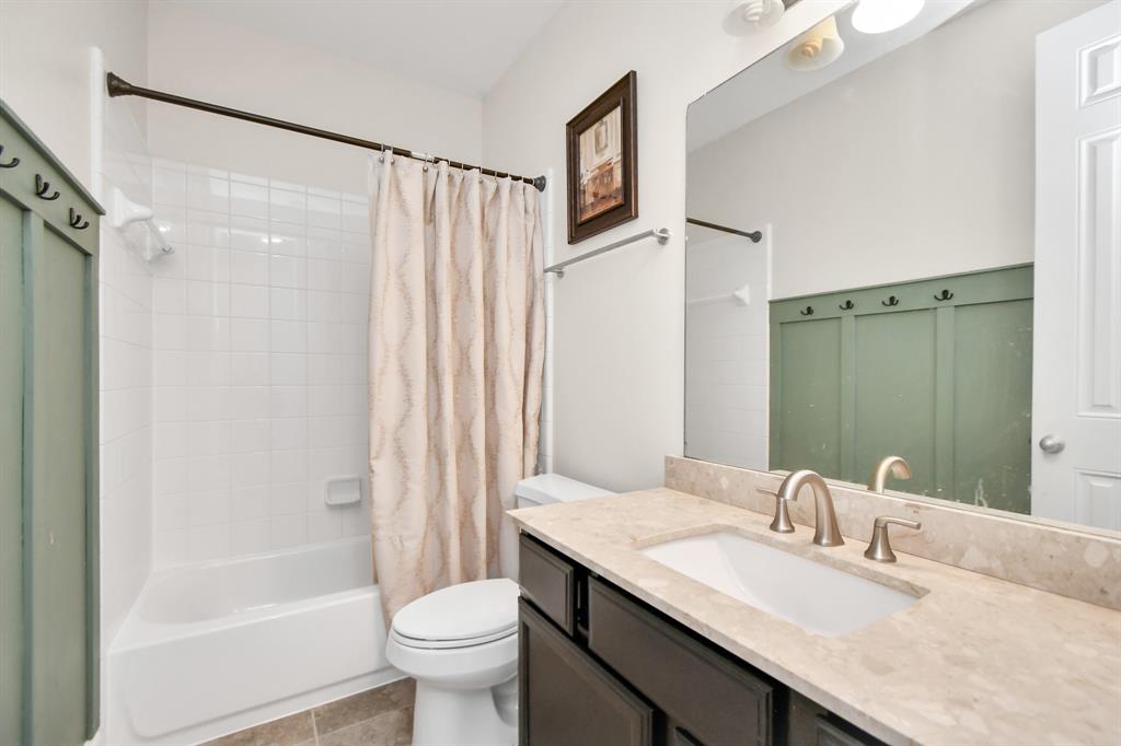 7906 Lake Commons Drive, Rosenberg, Texas image 25