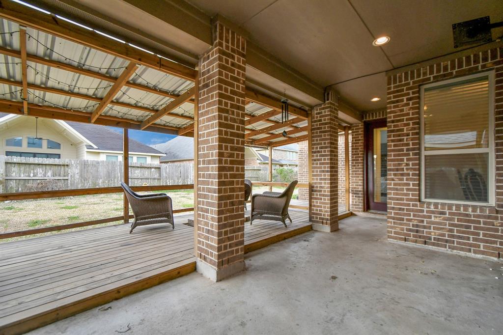7906 Lake Commons Drive, Rosenberg, Texas image 21