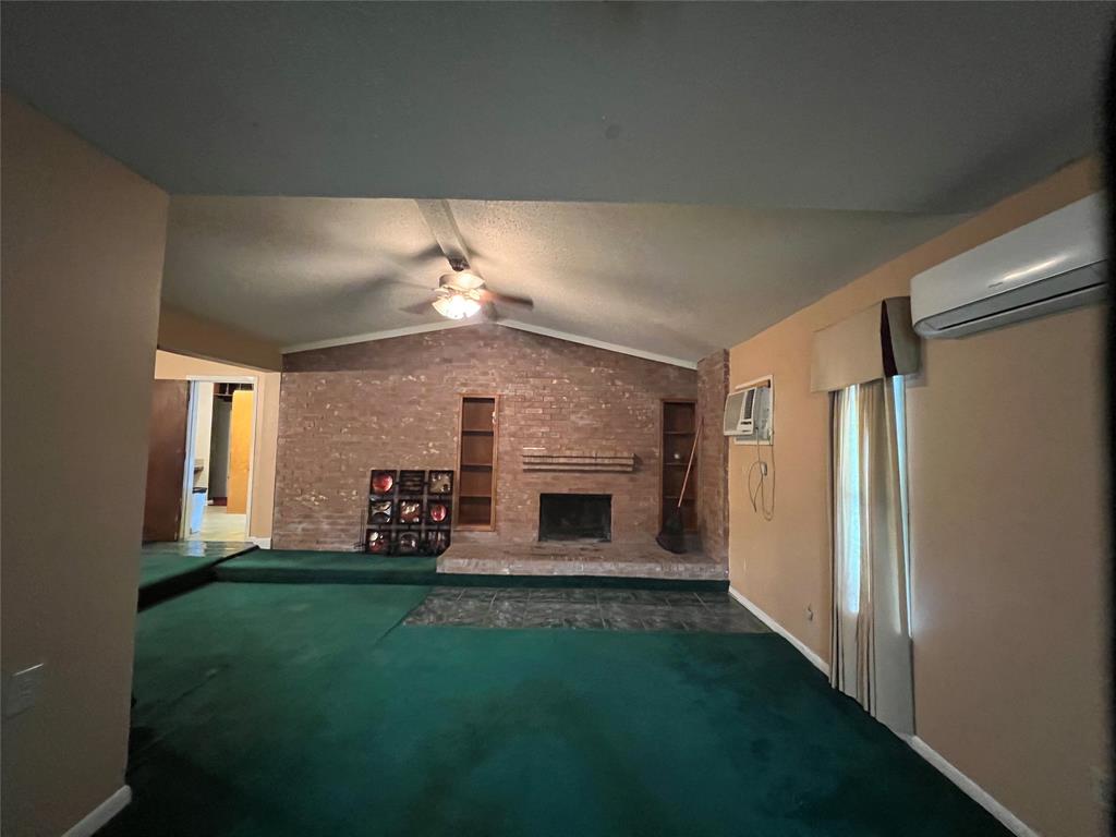 7261 Yoe Street, Houston, Texas image 9