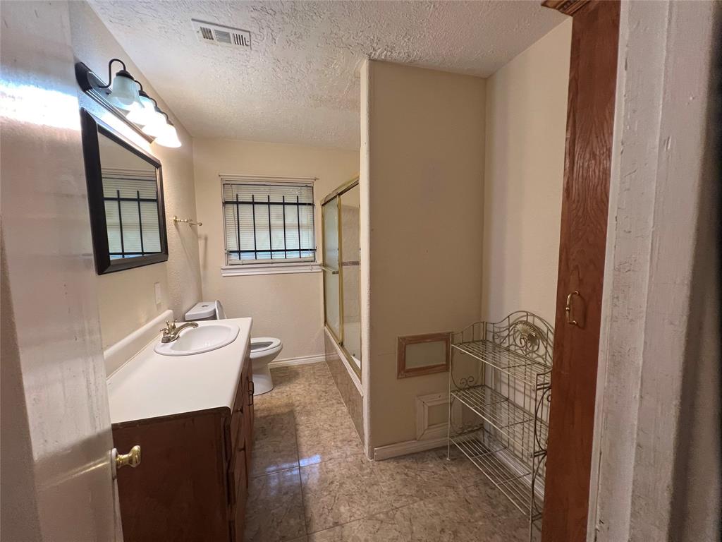 7261 Yoe Street, Houston, Texas image 19