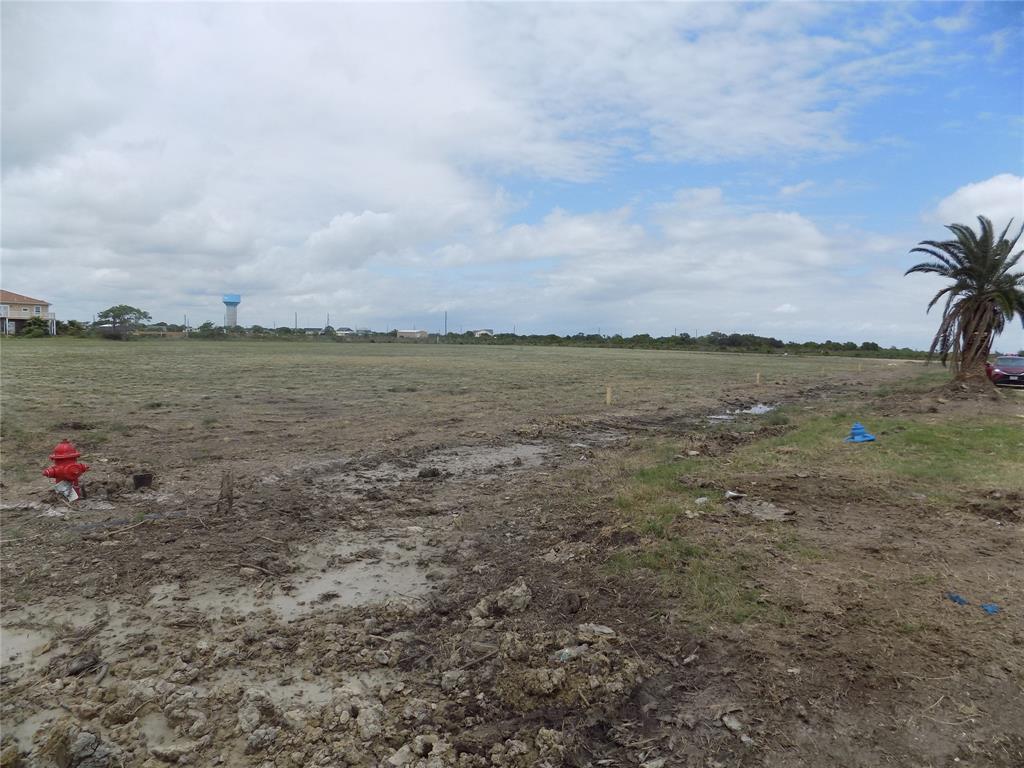 02 22nd Street, San Leon, Texas image 3