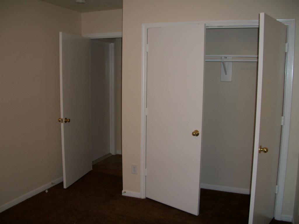 16307 Rapidcreek Drive, Houston, Texas image 8