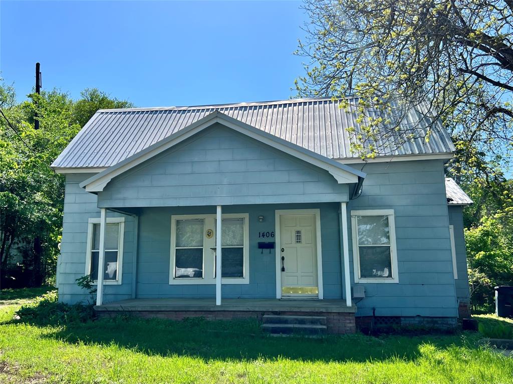 1406 South Baylor Street, Brenham, Texas image 10