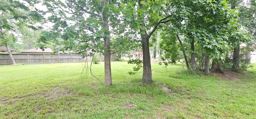 1810 Round Wind Trail, Crosby, Texas image 6