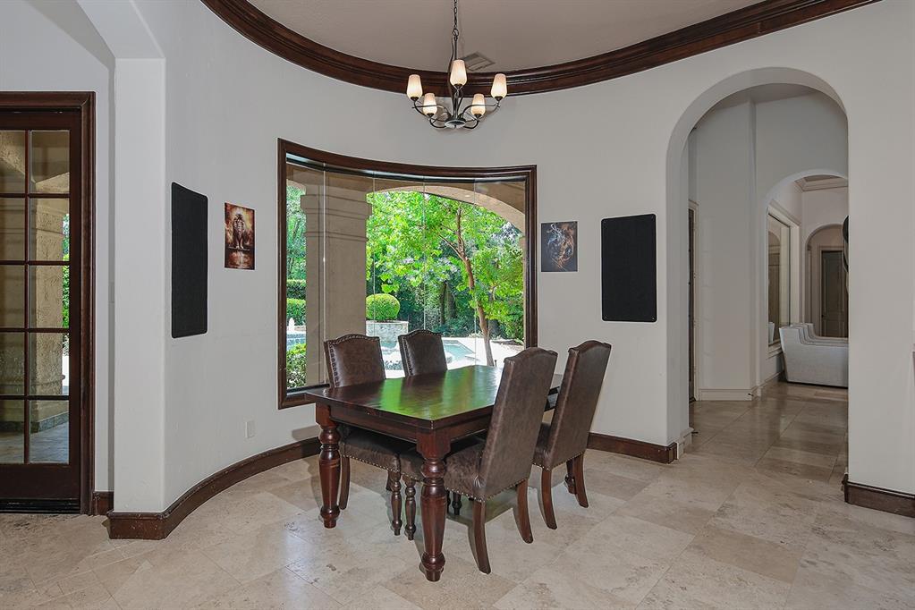 83 N Gary Glen Circle, The Woodlands, Texas image 7