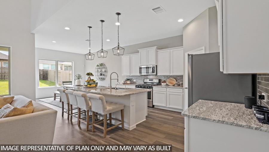 4405 Wapama Falls Loop, Conroe, Texas image 6