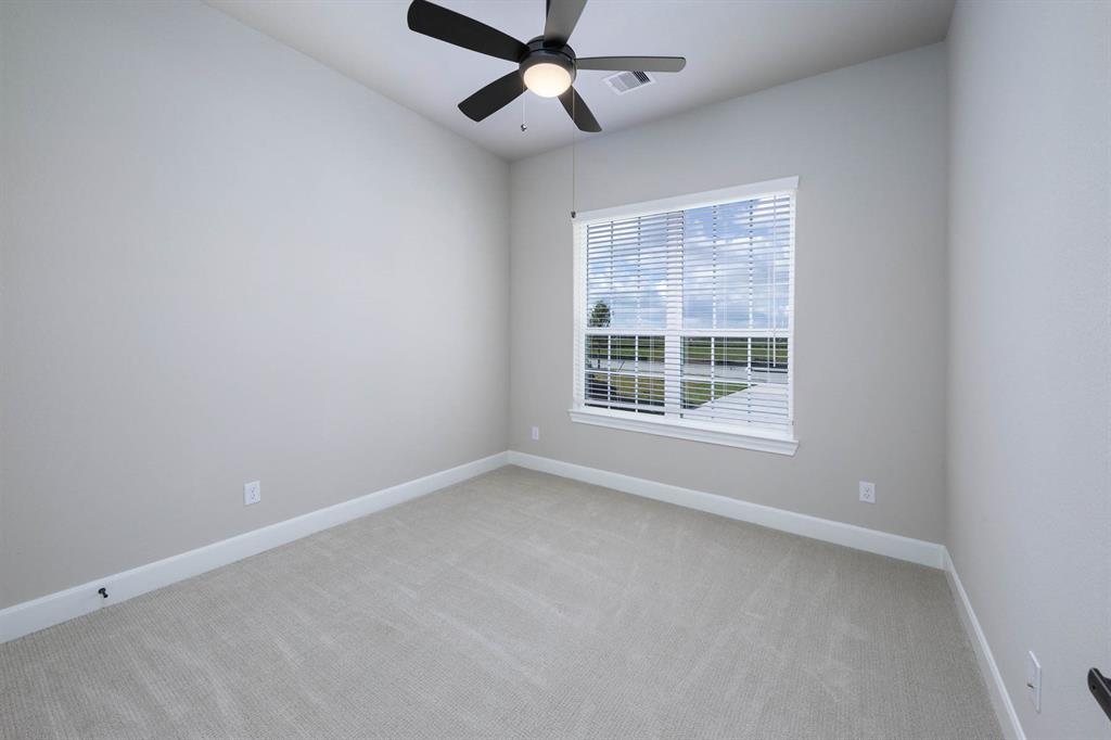 10618 Sutter Creek Drive, Iowa Colony, Texas image 6