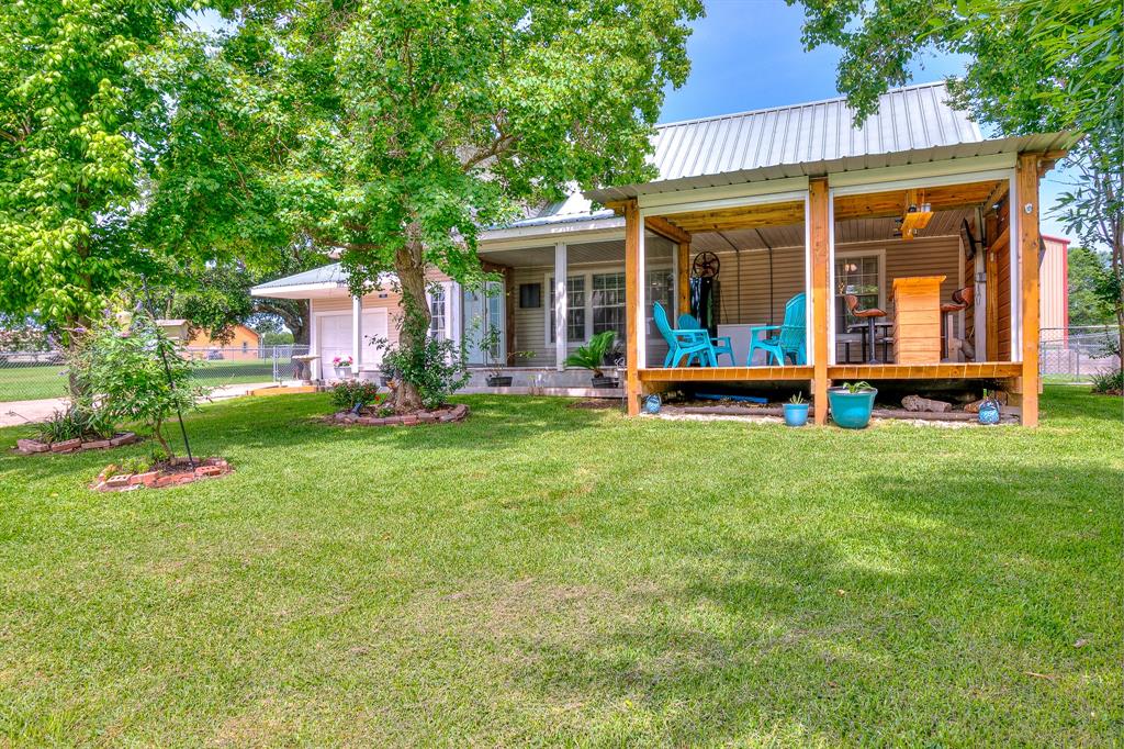 20 Clearview Street, Point Blank, Texas image 1