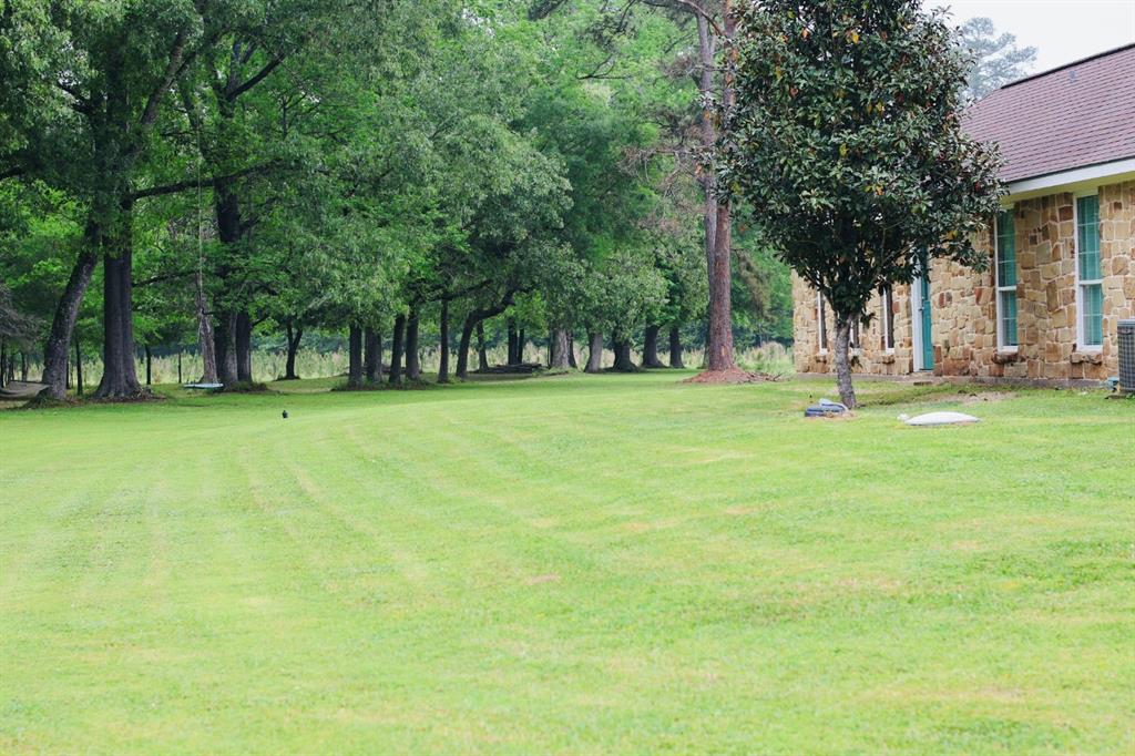 2360 County Road 2071, Hull, Texas image 7