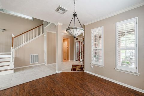 Single Family Residence in Houston TX 9547 Shadow Gate Lane 10.jpg