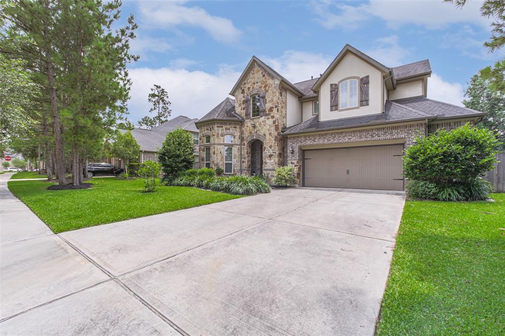 307 Lagarto Way