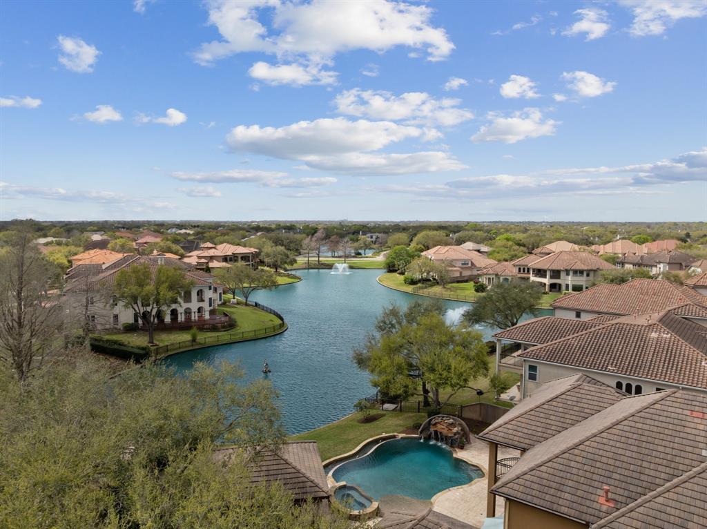 4403 Della Creek Way, Missouri City, Texas image 37