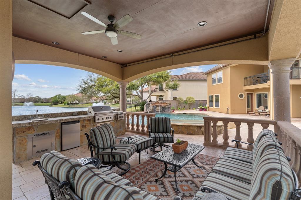 4403 Della Creek Way, Missouri City, Texas image 33