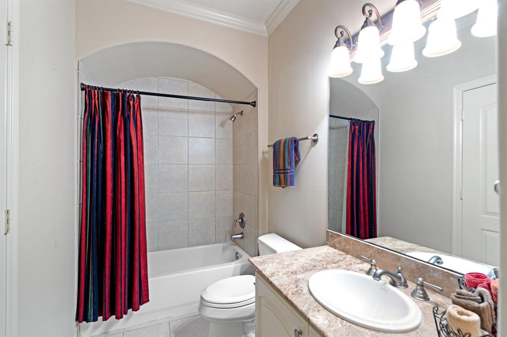 4403 Della Creek Way, Missouri City, Texas image 23