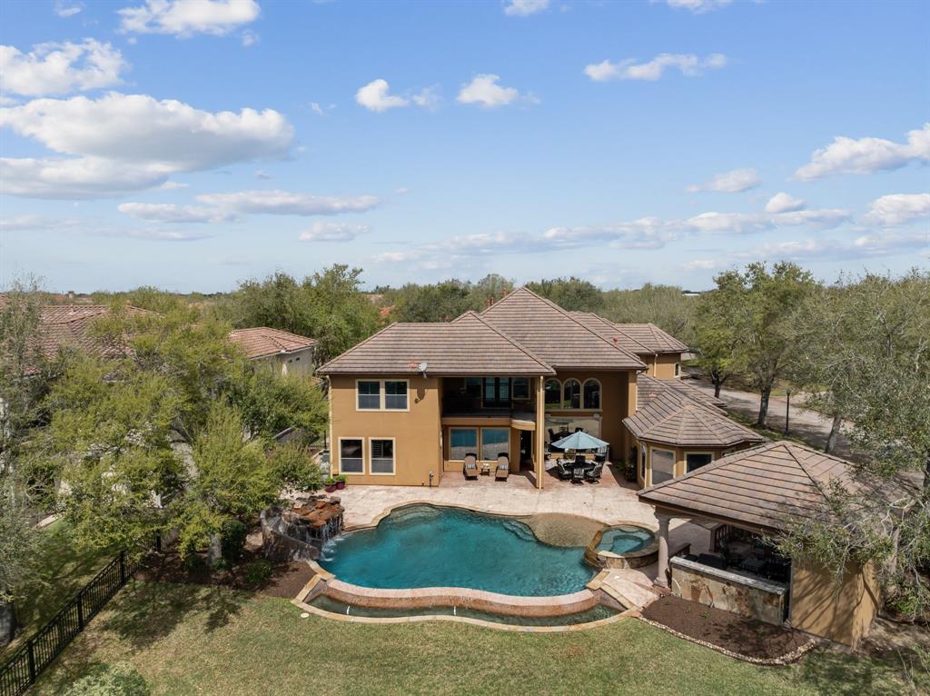 4403 Della Creek Way, Missouri City, Texas image 35