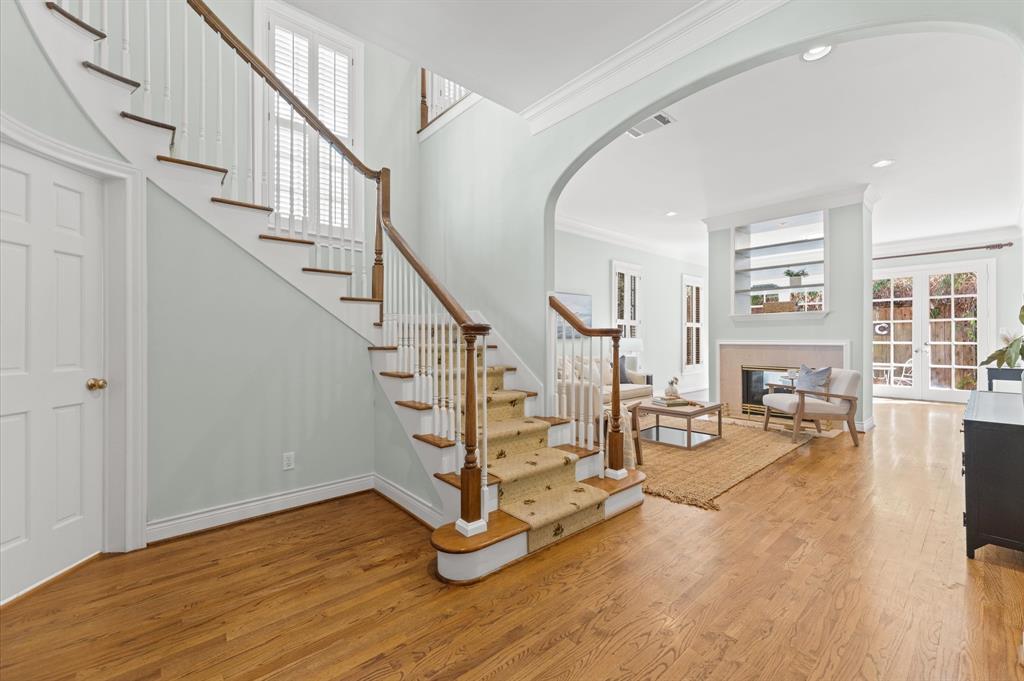 2211 Augusta Drive #14, Houston, Texas image 4