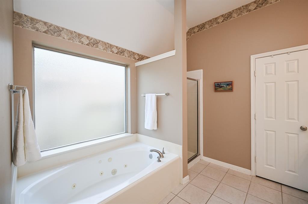15423 Coral Leaf Trail, Cypress, Texas image 27