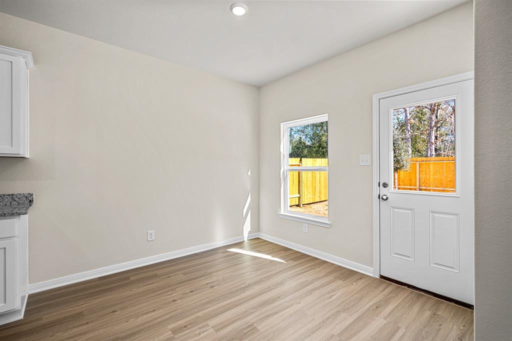 10407 Red Cardinal Drive, Cleveland, Texas image 2