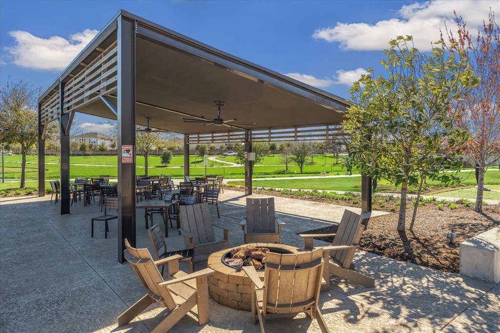 10022 Waving Grain Lane, Houston, Texas image 30