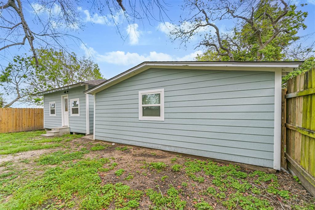 205 Prune Street, La Marque, Texas image 31