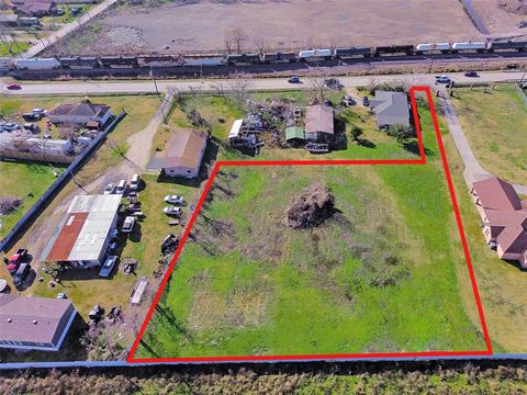 Vacant Land For Sale - 5410 Wade Road<br/> Baytown, TX 77521