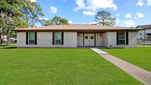 A home in Dickinson