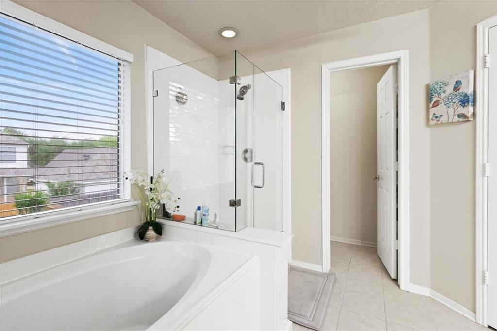 20806 Medallion Pointe Drive, Katy, Texas image 14