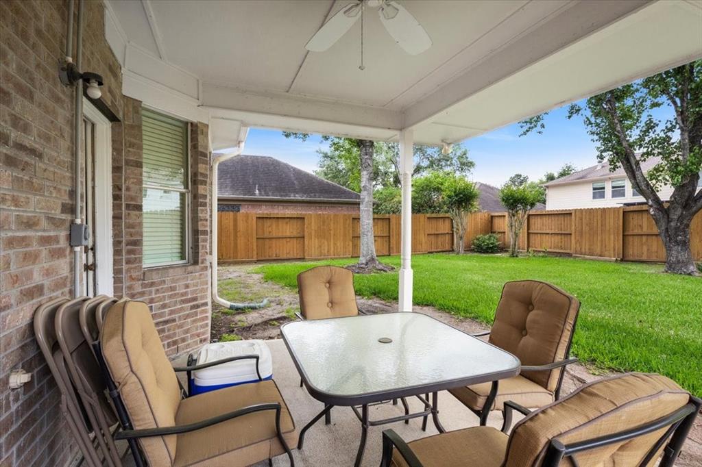 20806 Medallion Pointe Drive, Katy, Texas image 22