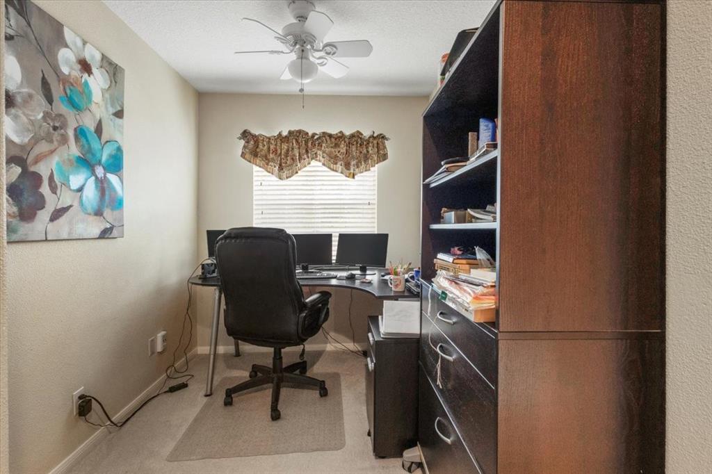 20806 Medallion Pointe Drive, Katy, Texas image 16