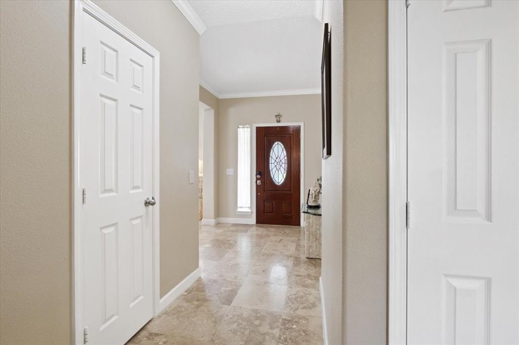 20806 Medallion Pointe Drive, Katy, Texas image 11